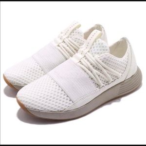Women’s white Under Armour shoes